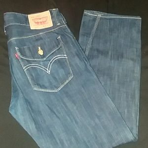 Men's darkwash Levis NWOT